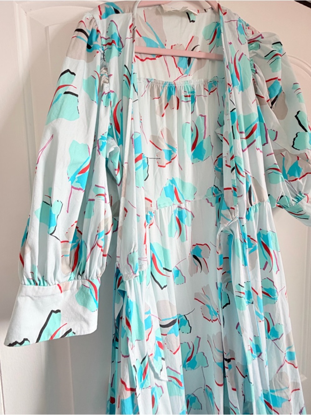 DVF Roxanna Floral Wrap Midi Dress Size 6 Pockets - Picture 3 of 16